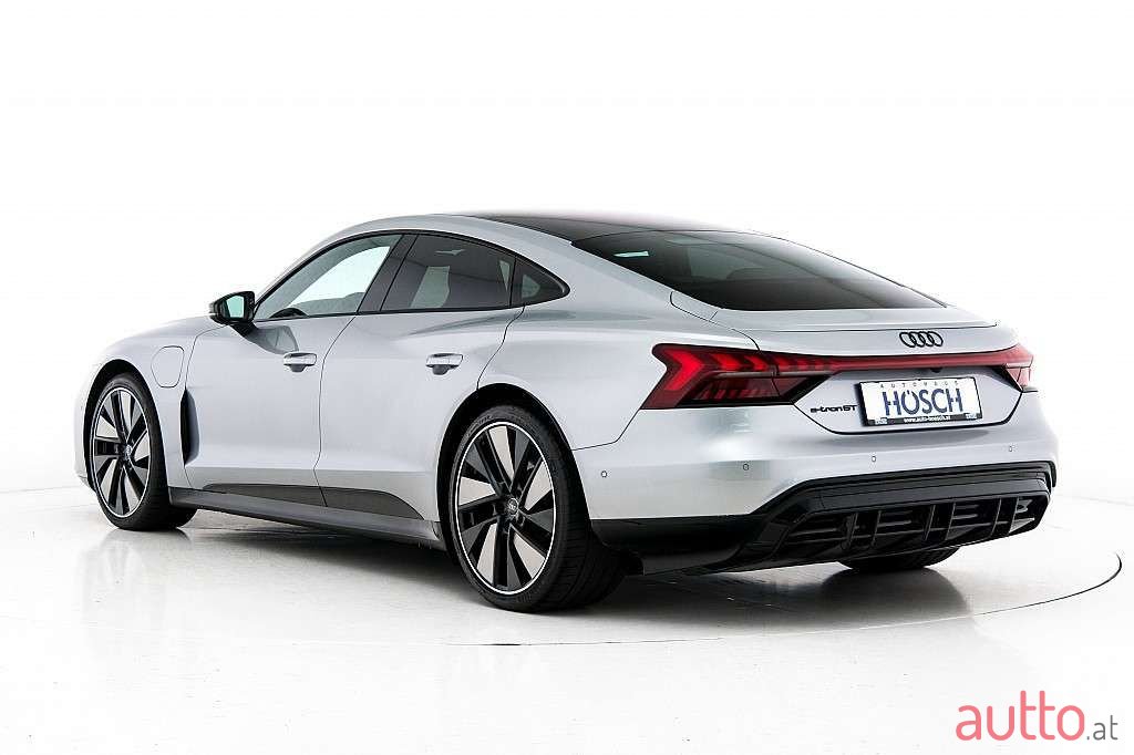 2021' Audi E-Tron photo #3