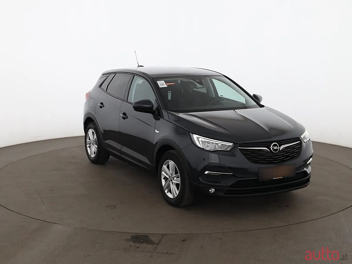 2018' Opel Grandland photo #4