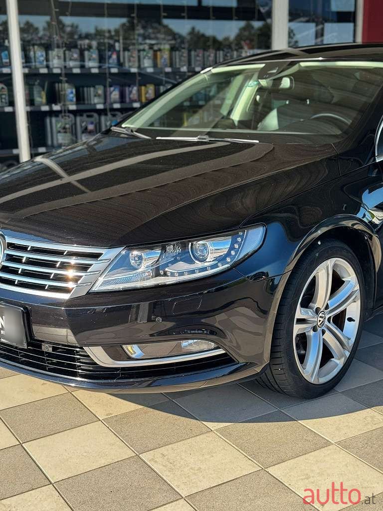 2014' Volkswagen photo #3