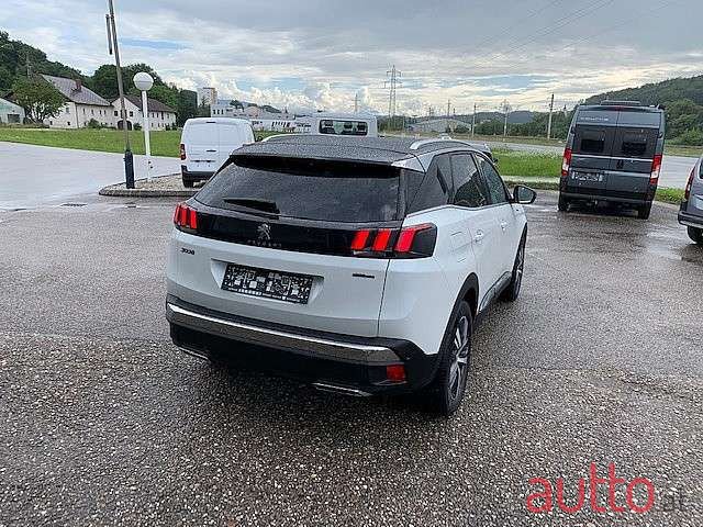 2017' Peugeot 3008 photo #5