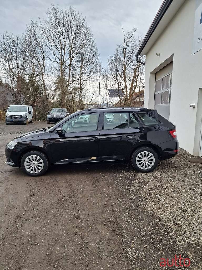 2021' Skoda Fabia photo #6