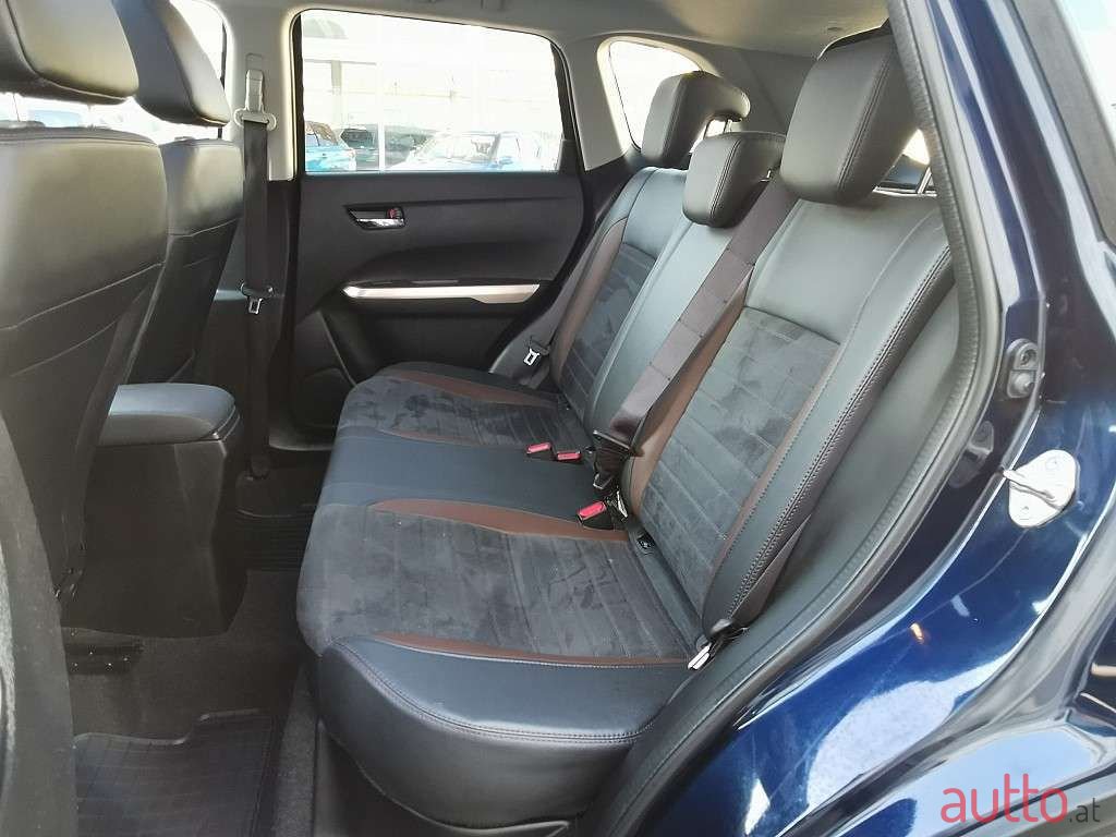 2017' Suzuki Vitara photo #5