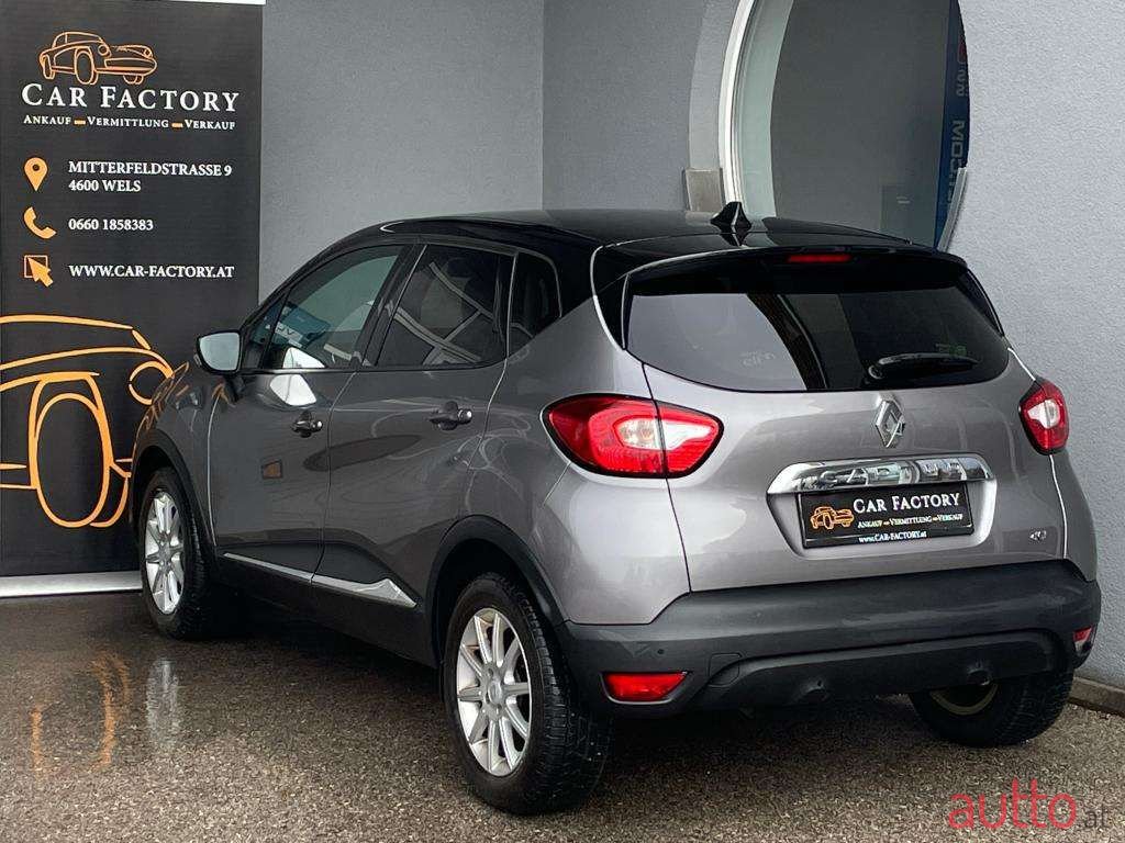 2014' Renault Captur photo #2