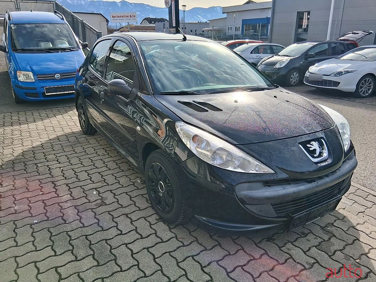 2010' Peugeot 206 photo #6