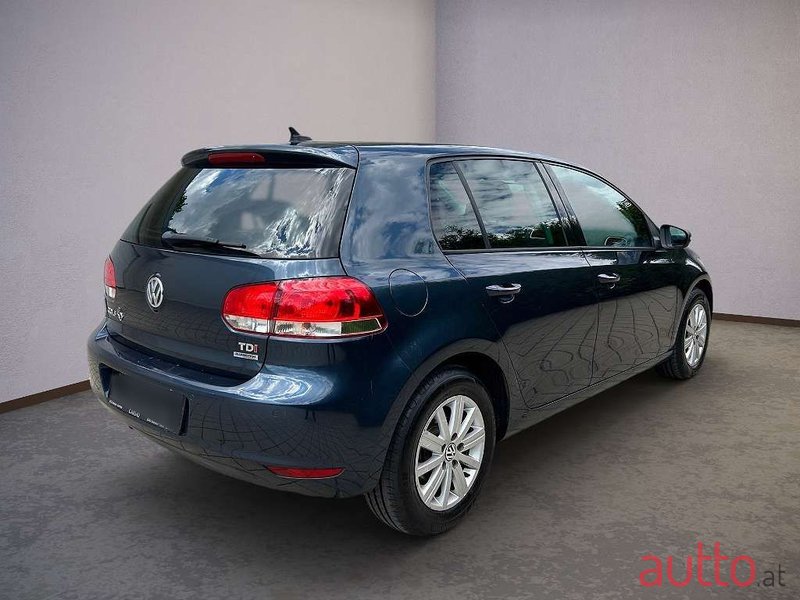 2012' Volkswagen Golf photo #3