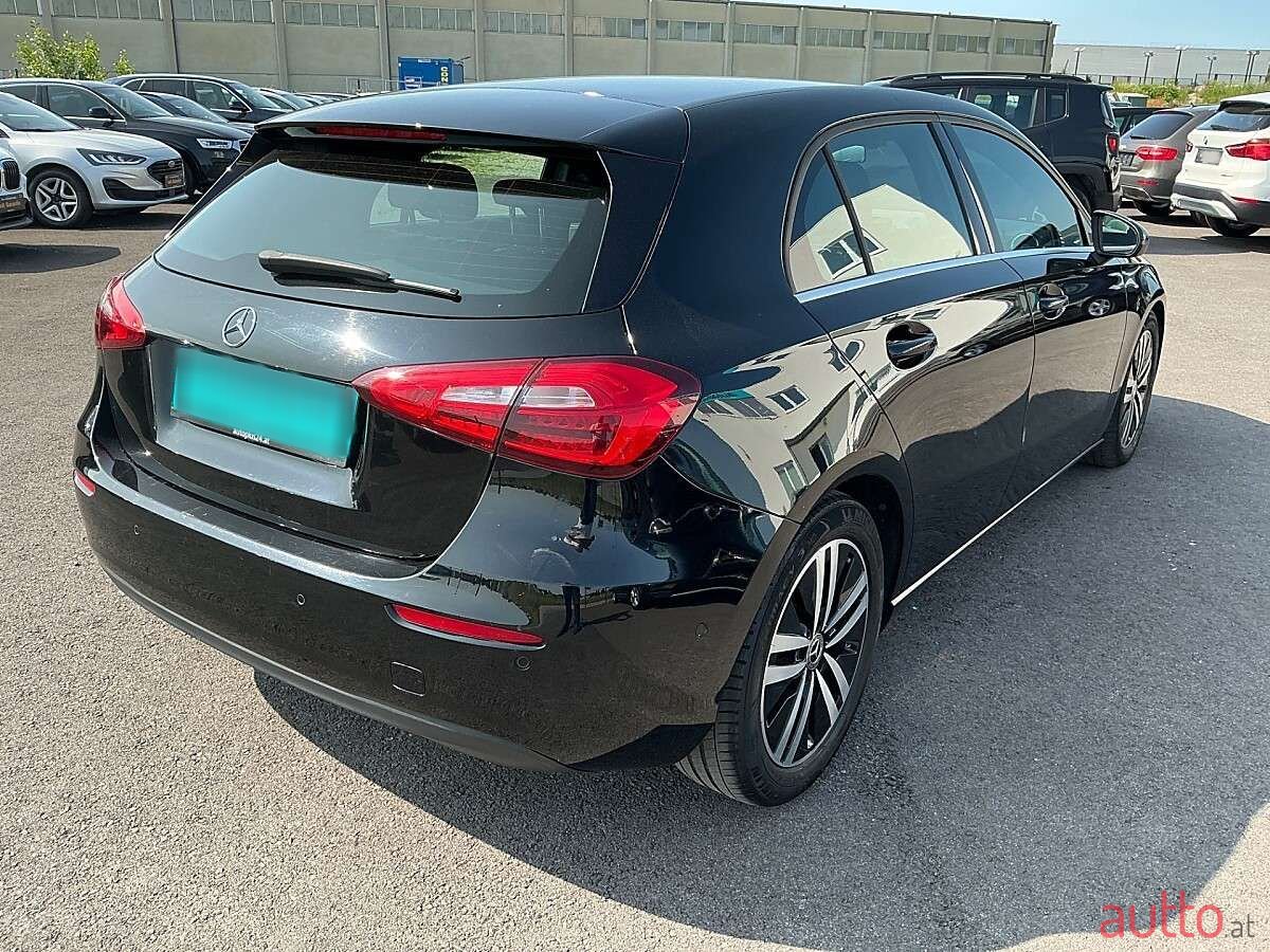 2019' Mercedes-Benz A-Klasse photo #4