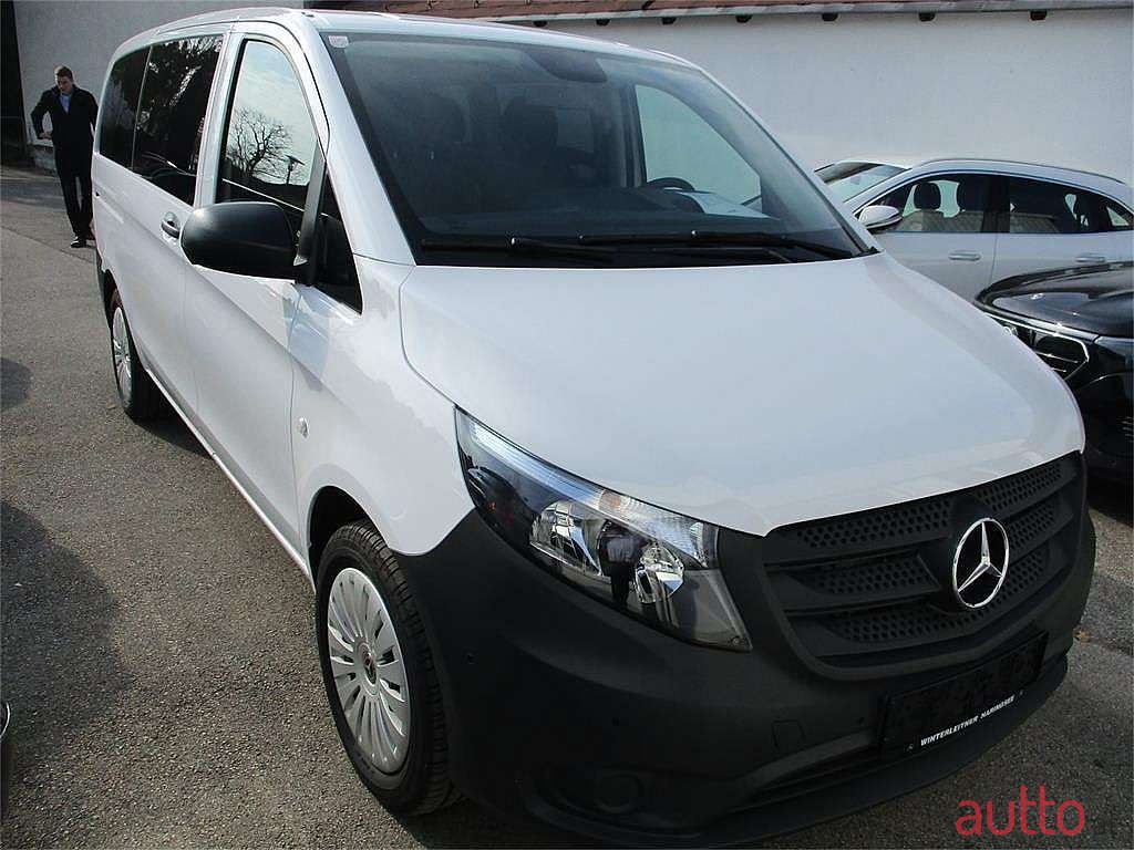 2021' Mercedes-Benz Vito photo #2