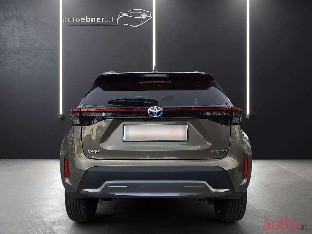 2024' Toyota Yaris Cross photo #6