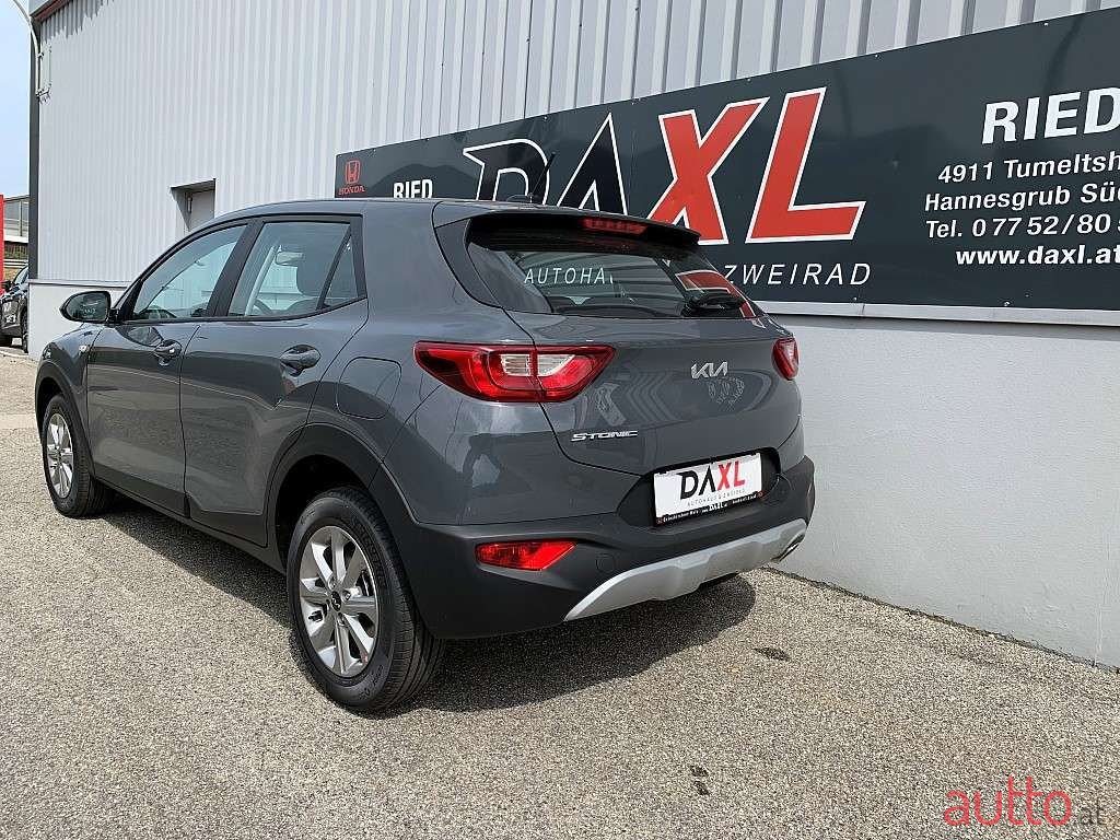 2022' Kia Stonic photo #4
