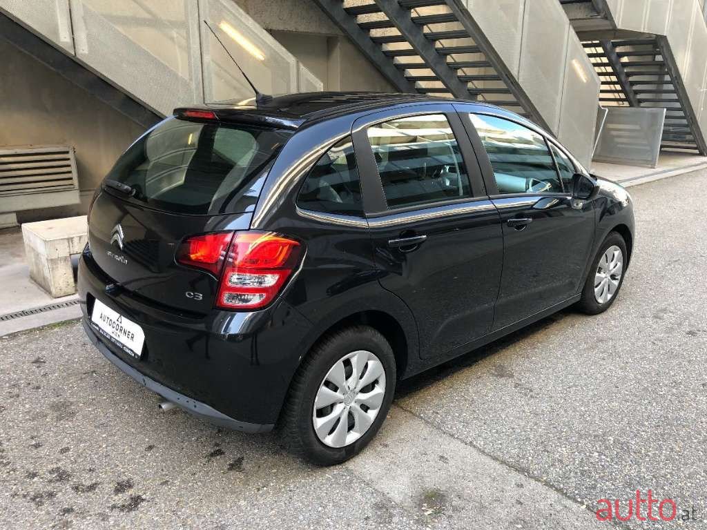 2011' Citroen C3 photo #6