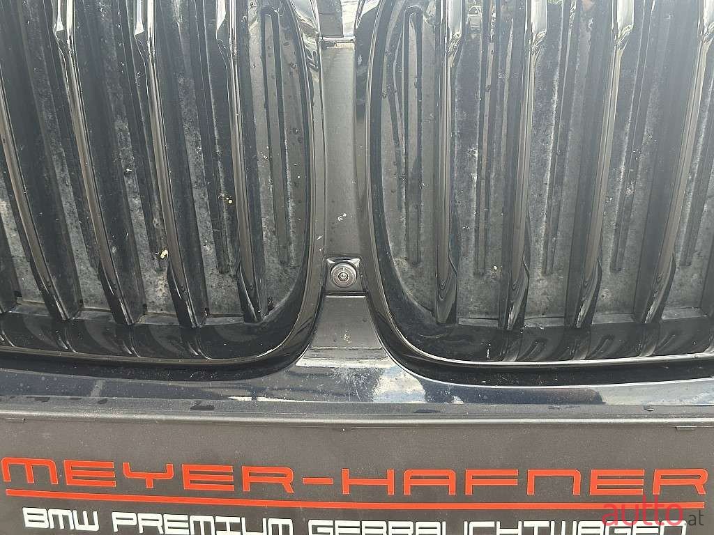 2021' BMW X5 photo #3