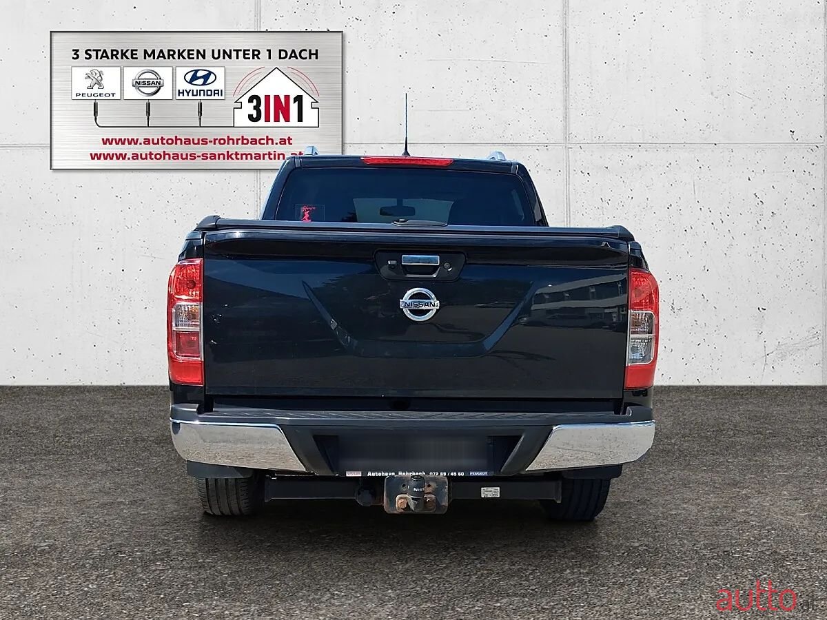 2020' Nissan Navara photo #5