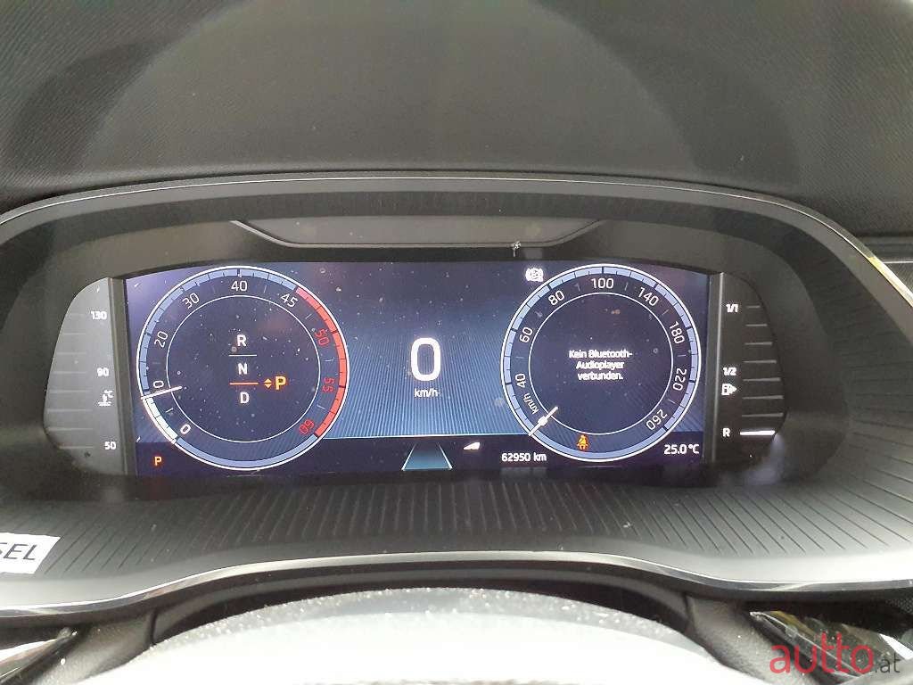 2020' Skoda Octavia photo #4