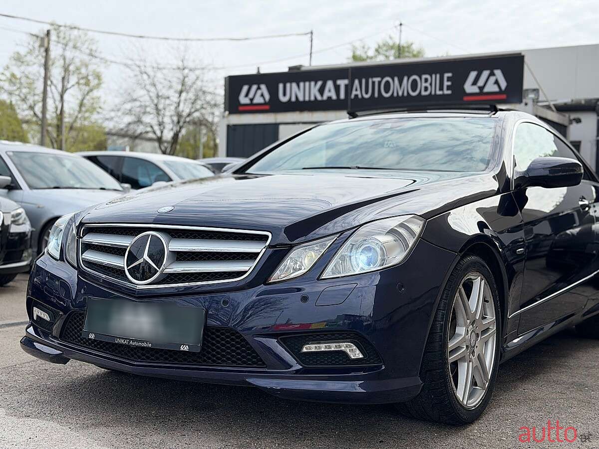 2010' Mercedes-Benz E-Klasse photo #5