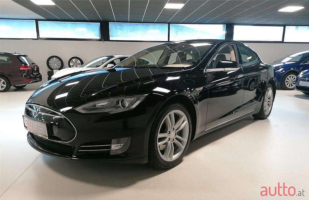 2013' Tesla Model S photo #3