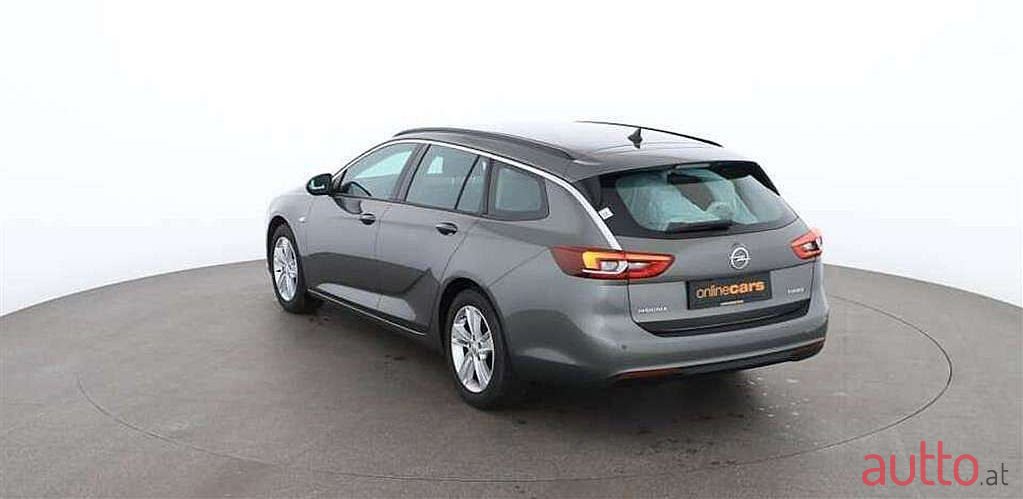 2018' Opel Insignia photo #4