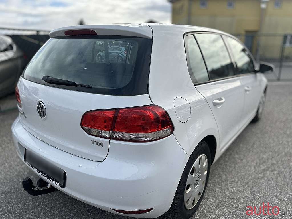 2012' Volkswagen Golf photo #3