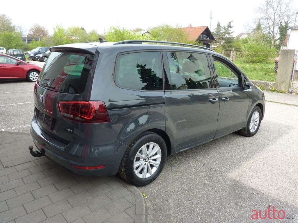 2018' SEAT Alhambra photo #5