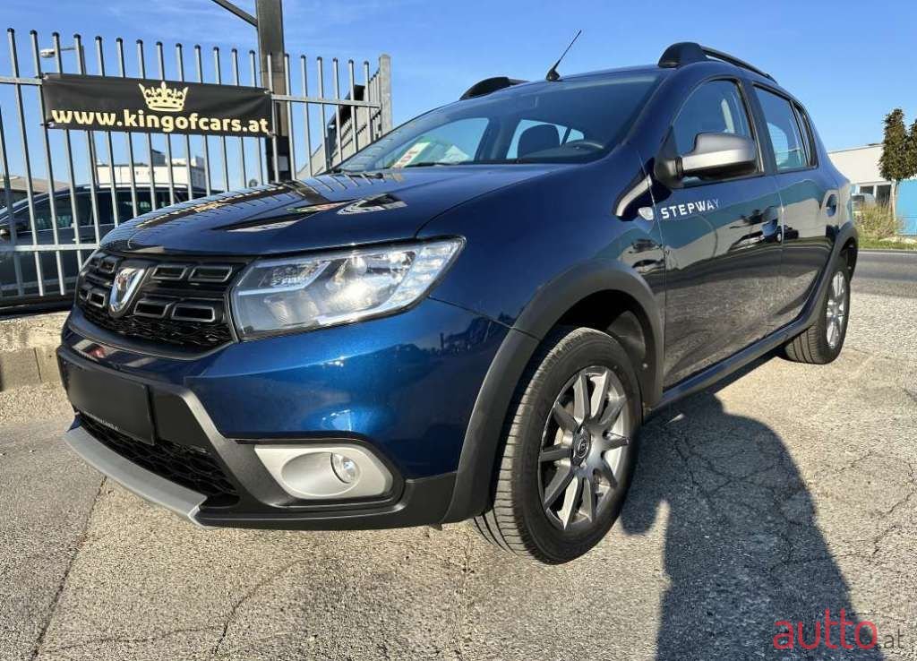 2017' Dacia Sandero photo #1