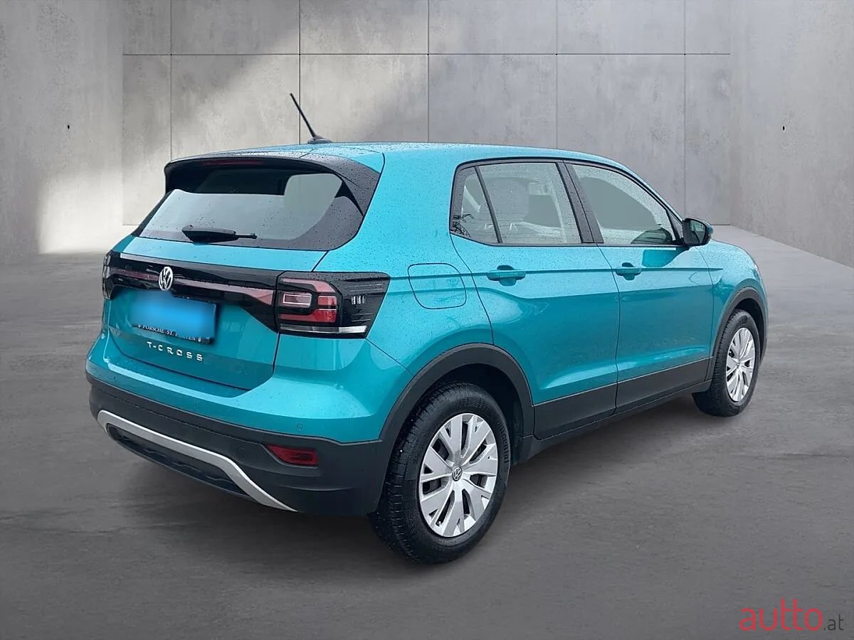 2020' Volkswagen T-Cross photo #5