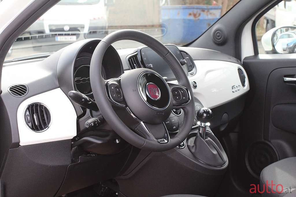 2024' Fiat 500C photo #4