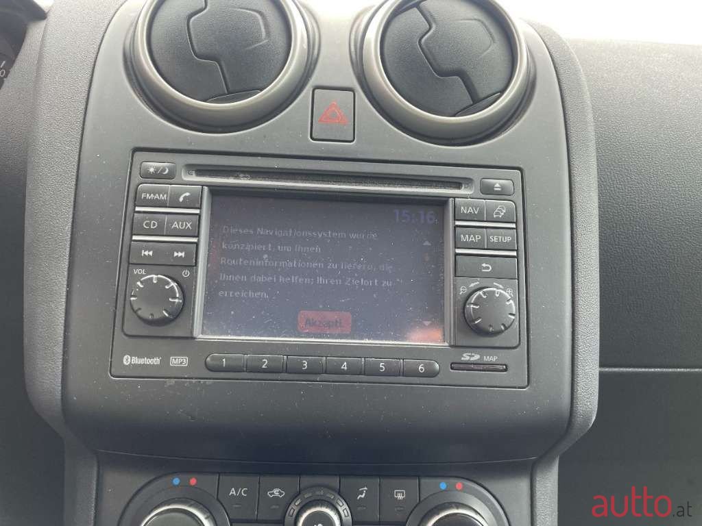 2011' Nissan Qashqai photo #6