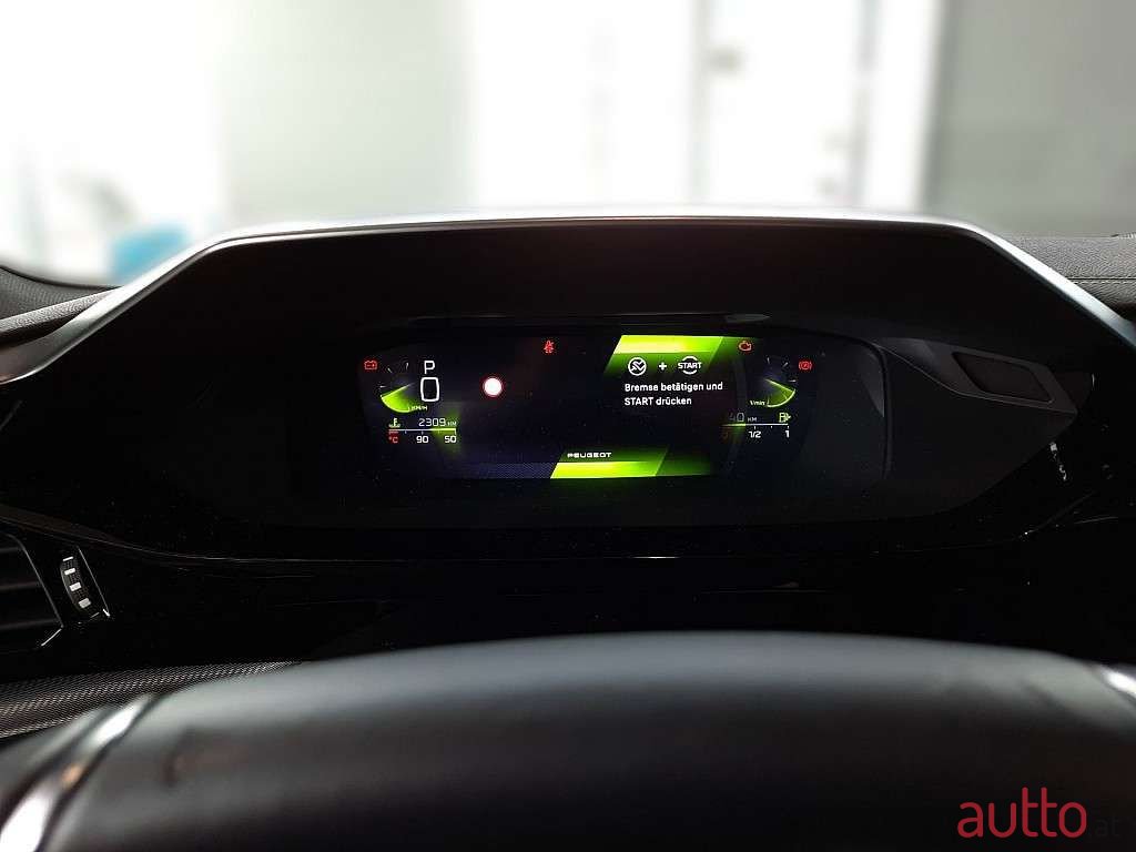 2022' Peugeot 308 photo #5