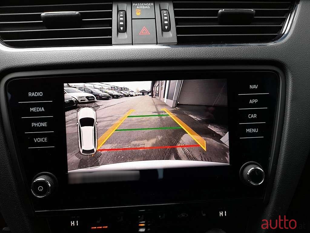 2019' Skoda Octavia photo #4