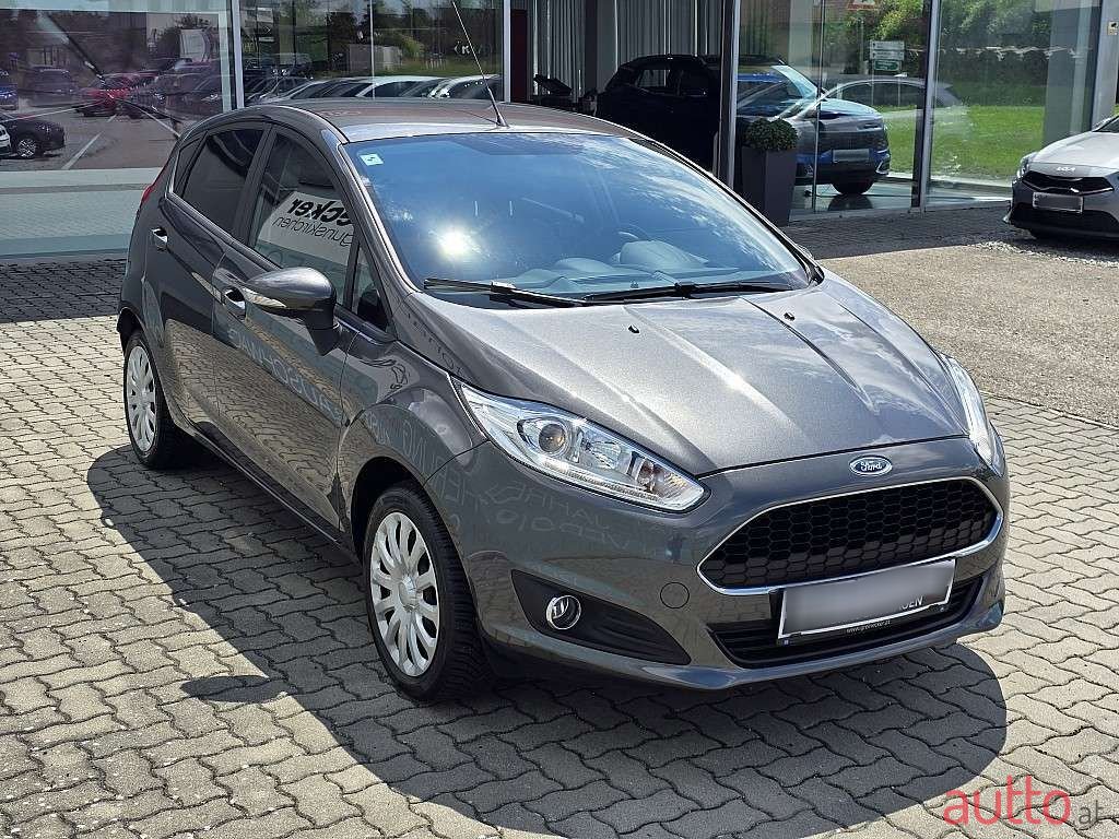 2017' Ford Fiesta photo #3
