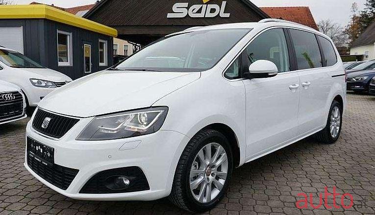 2015' SEAT Alhambra photo #3