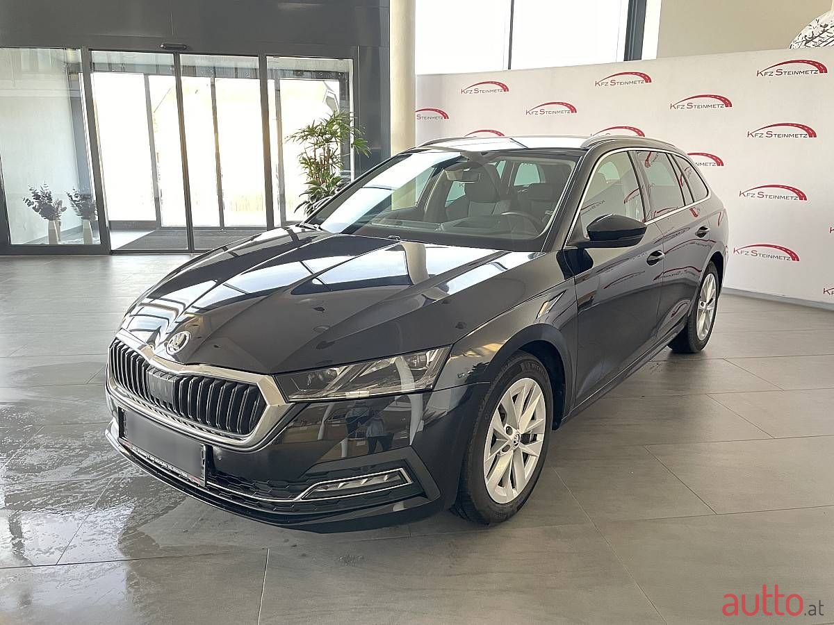 2022' Skoda Octavia photo #1
