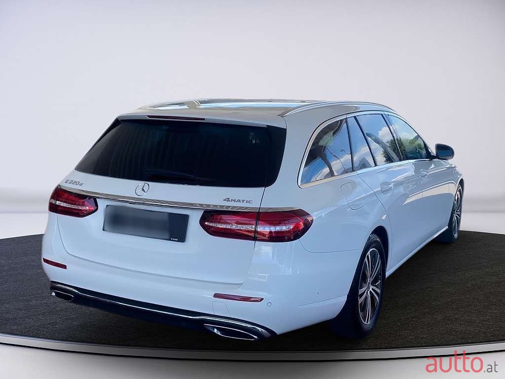 2022' Mercedes-Benz E-Klasse photo #4