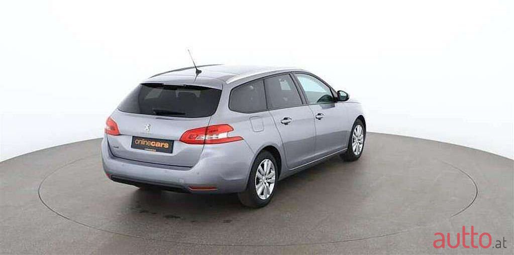 2019' Peugeot 308 photo #3