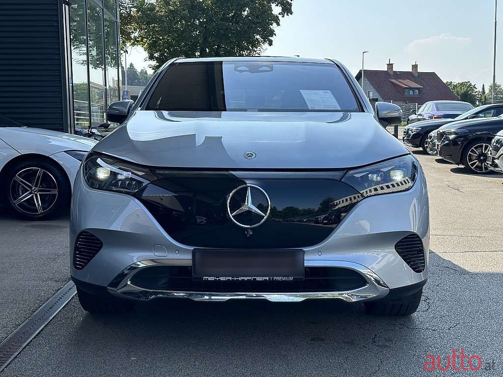 2024' Mercedes-Benz EQE photo #2