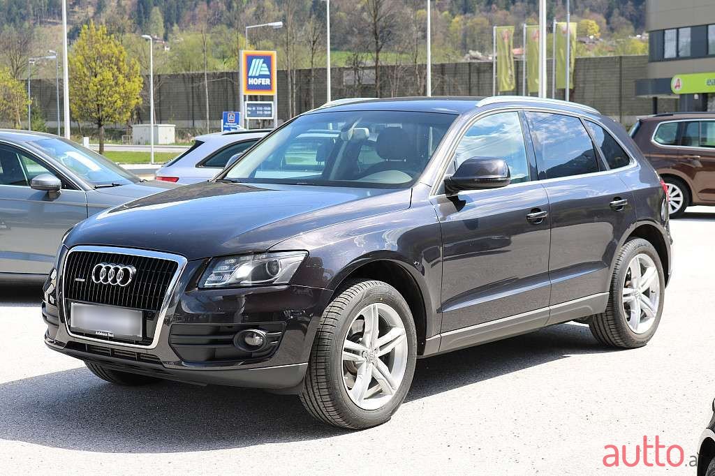 2012' Audi Q5 photo #2