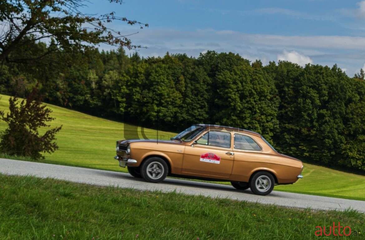 1975' Ford Escort photo #1