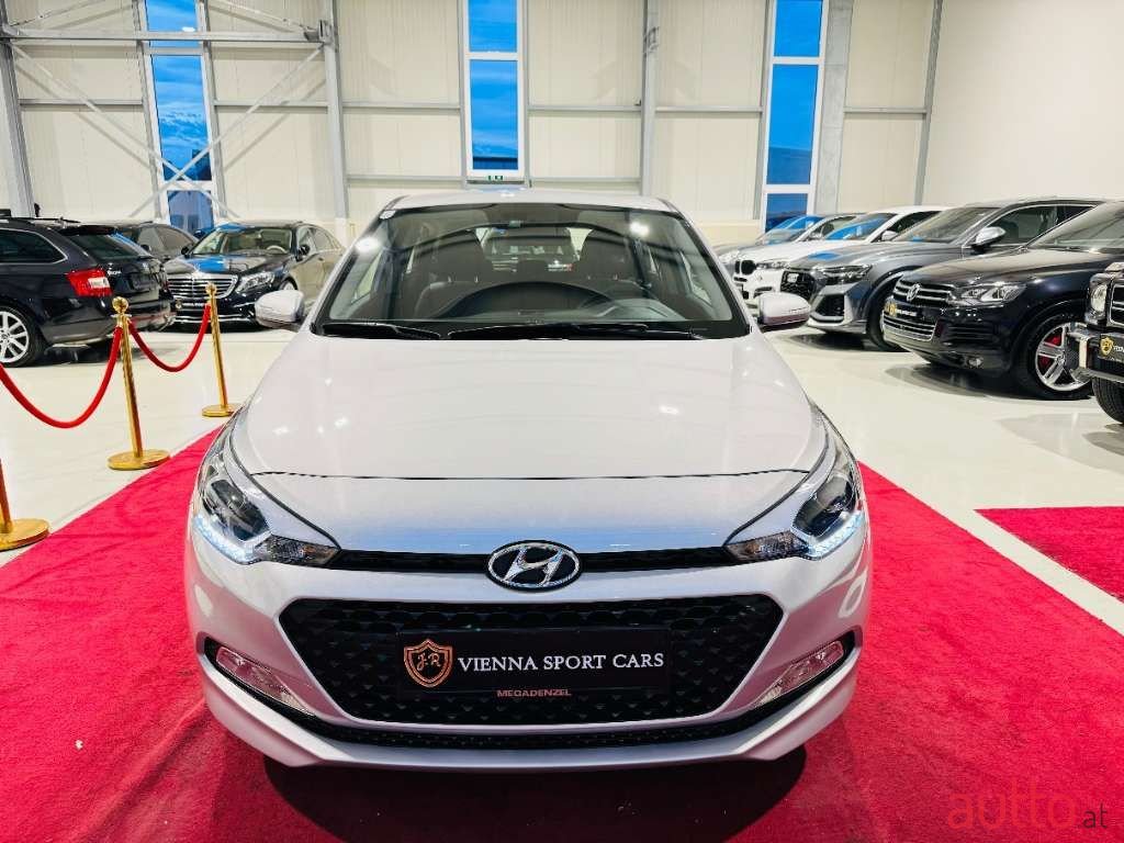 2018' Hyundai i20 photo #3