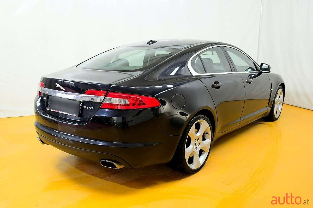 2008' Jaguar XF photo #4
