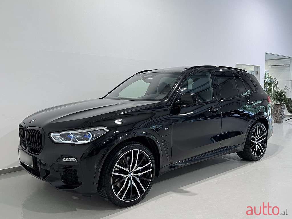 2020' BMW X5 photo #5