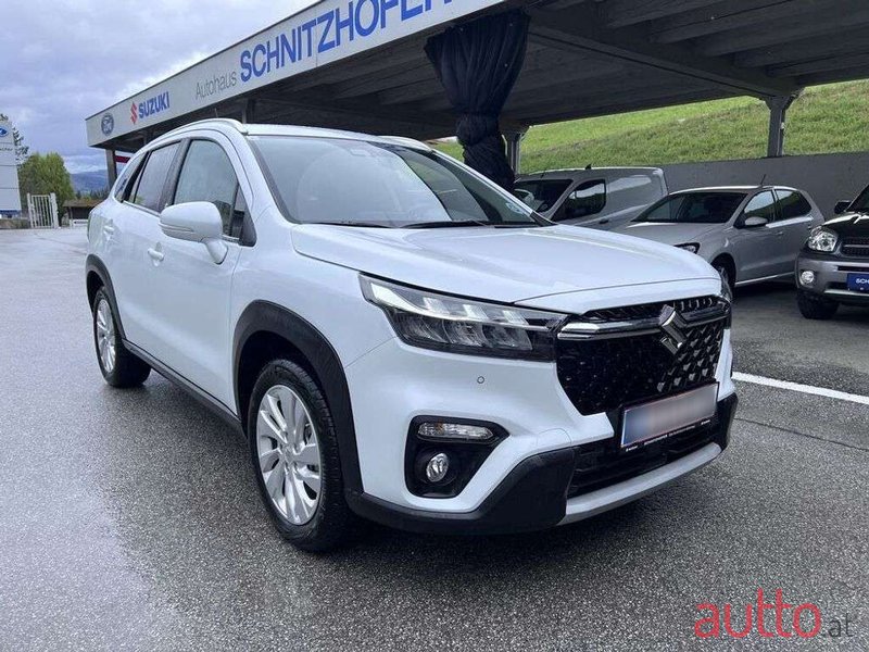 2024' Suzuki S-Cross photo #3