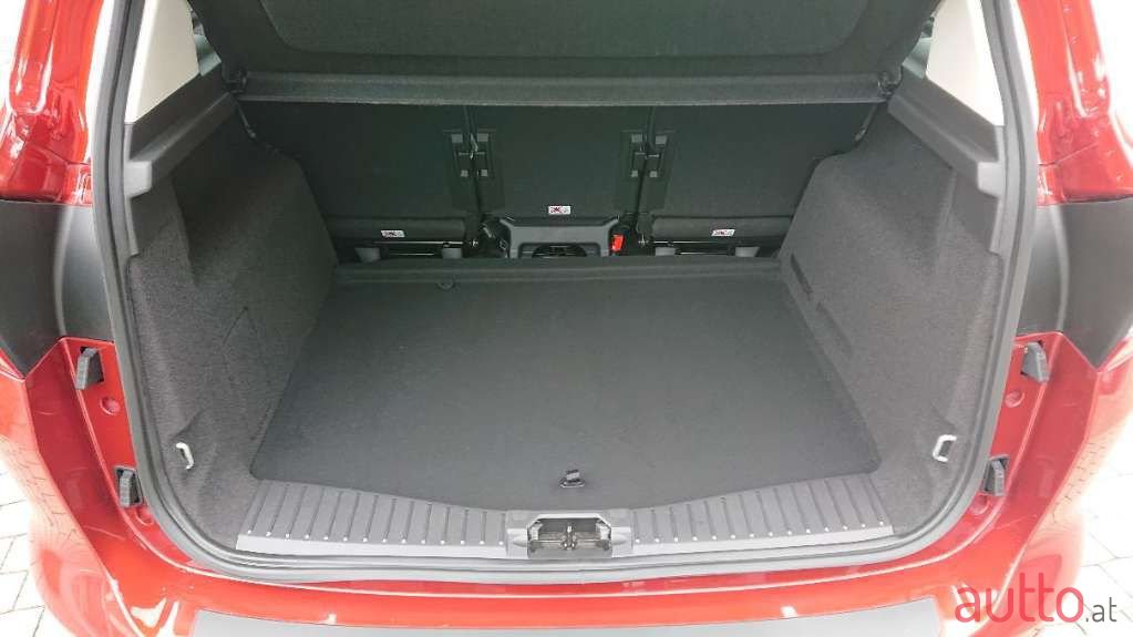 2017' Ford C-MAX photo #5