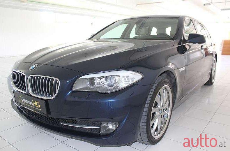 2012' BMW 5Er-Reihe photo #3
