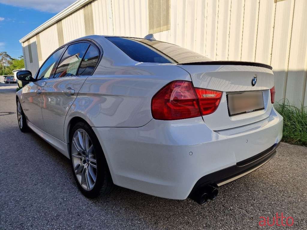 2010' BMW 3Er-Reihe photo #4