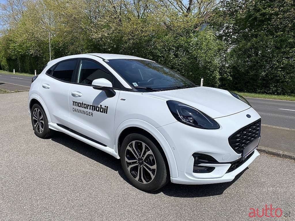 2023' Ford Puma photo #2