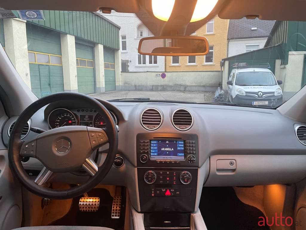 2006' Mercedes-Benz M-Klasse photo #4