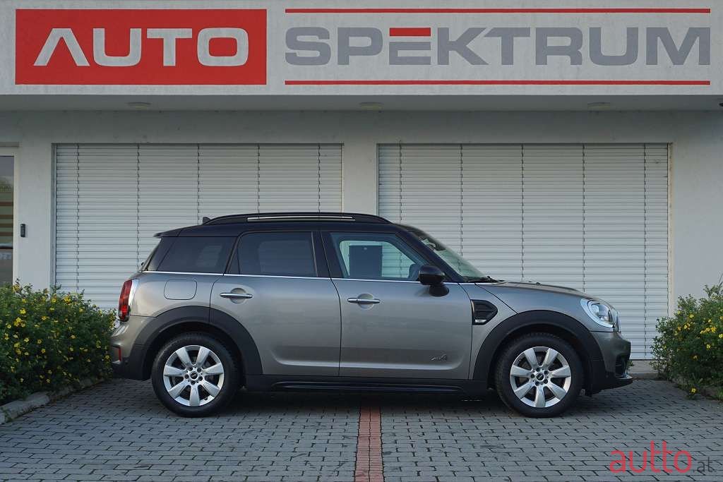 2017' MINI Countryman photo #5