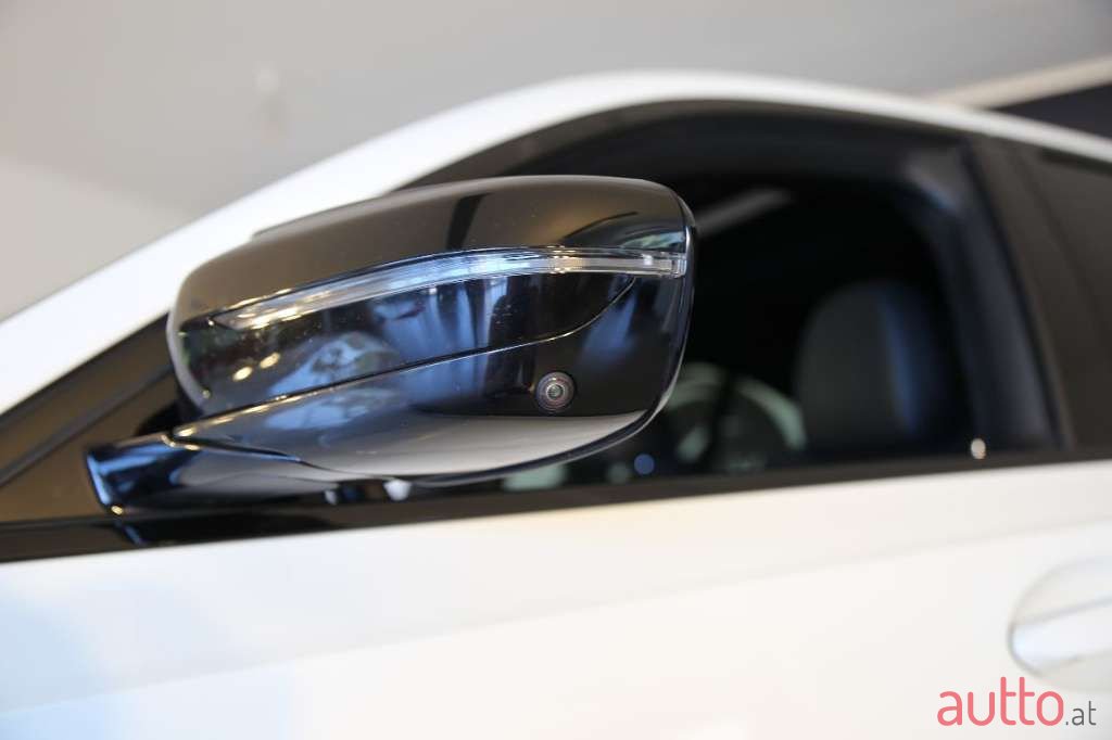 2019' BMW 3Er-Reihe photo #6