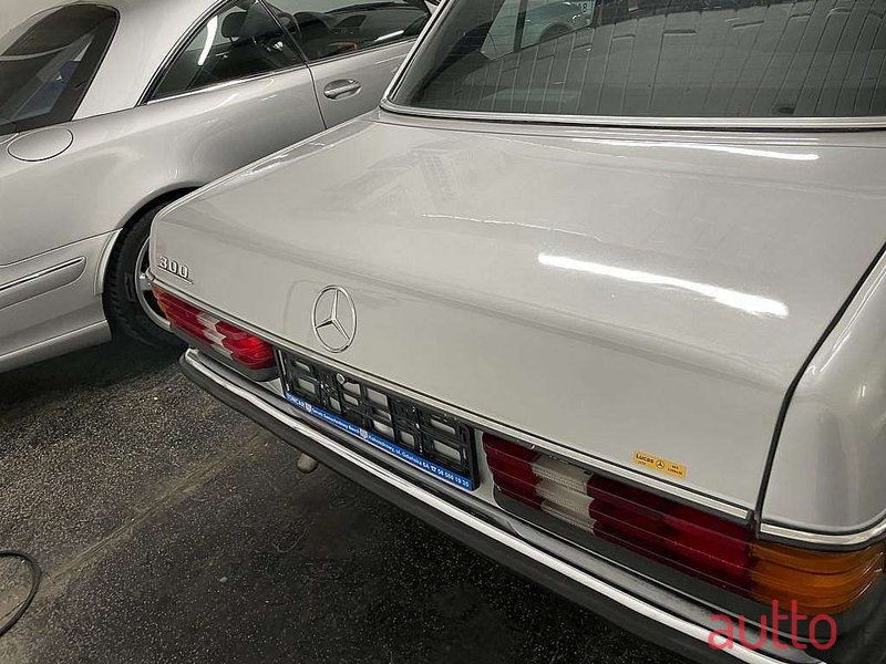 1980' Mercedes-Benz E-Klasse photo #5