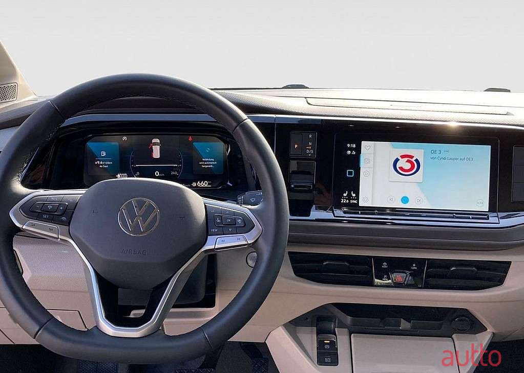 2023' Volkswagen Multivan photo #6