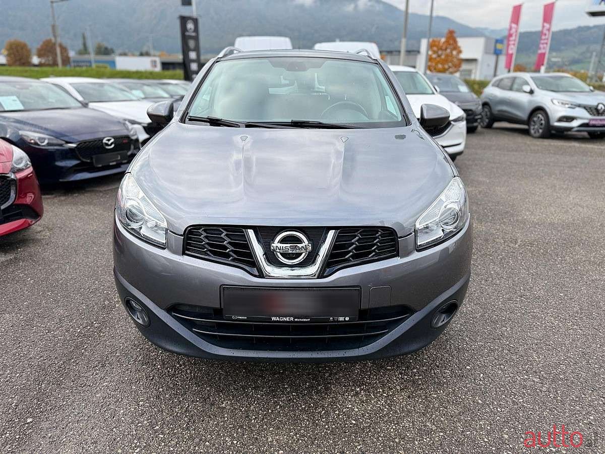 2012' Nissan Qashqai photo #2
